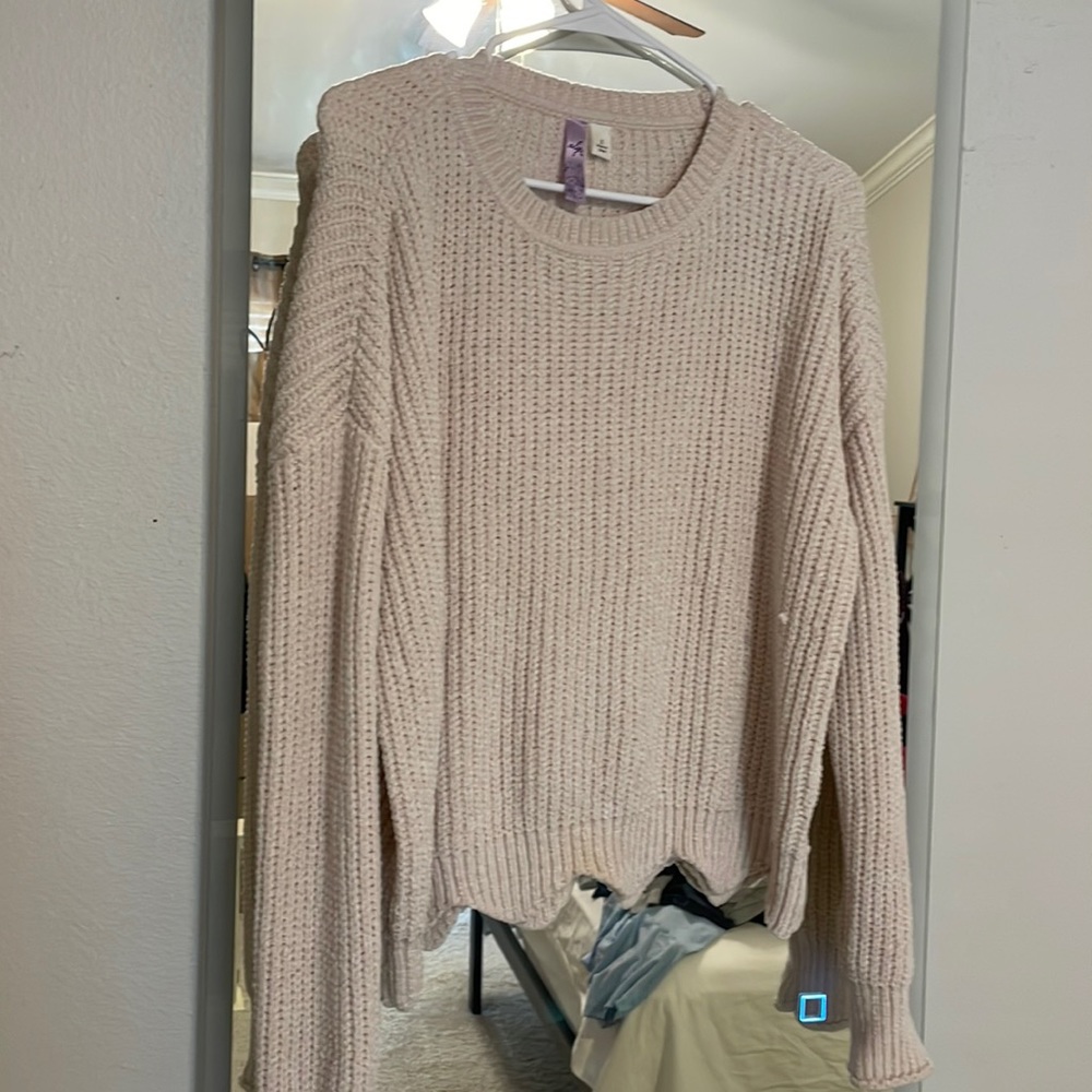 Francescas White sweater